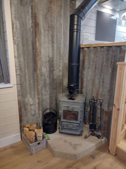 The Scullery - A Quirky Annex With Wood Fire Villa Huddersfield Eksteriør bilde