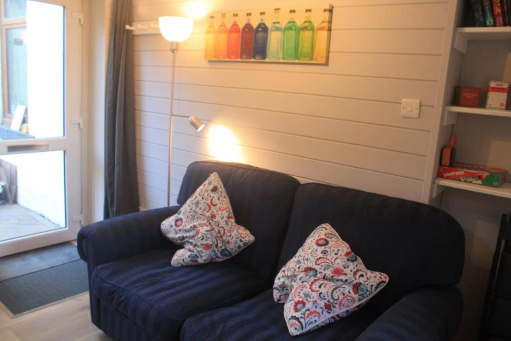 The Scullery - A Quirky Annex With Wood Fire Villa Huddersfield Eksteriør bilde