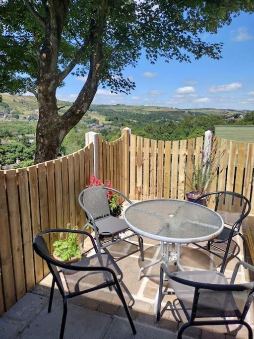 The Scullery - A Quirky Annex With Wood Fire Villa Huddersfield Eksteriør bilde
